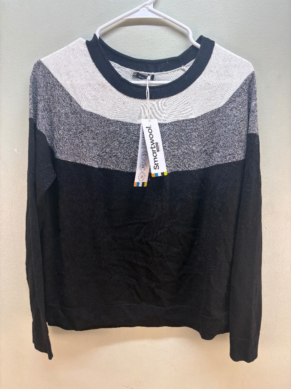 Smartwool crew sweater womens size medium New with tags! black & white